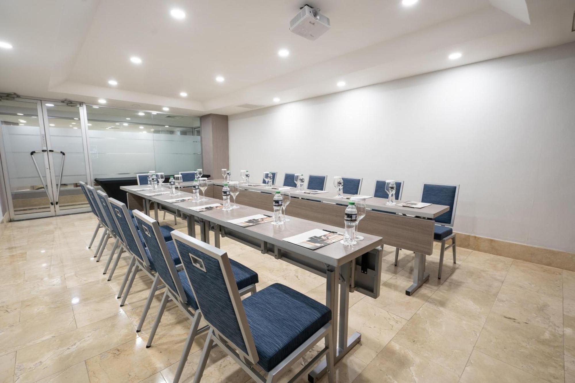 Hodelpa Gran Almirante Hotel Santiago De Los Caballeros Kültér fotó